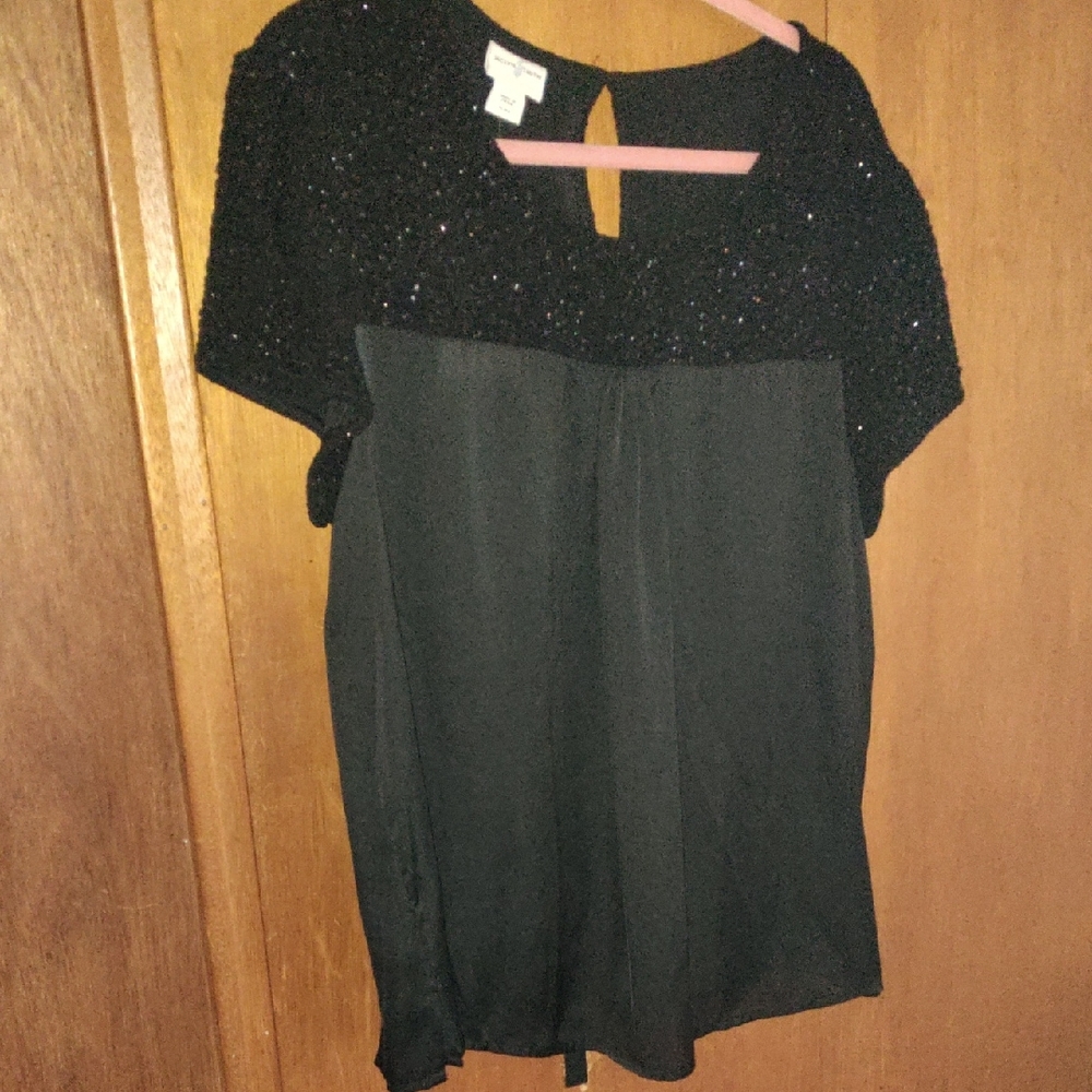 Jaclyn Smith Black Shimmer Blouse